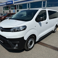 Toyota Proace L3H1, pro 9 osob, 103 Kw