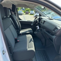 Toyota Proace L3H1, pro 9 osob, 103 Kw