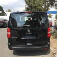 Peugeot Traveller L3H1 pro 9 osob, 88 kW