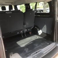 Peugeot Traveller L3H1 pro 9 osob, 88 kW
