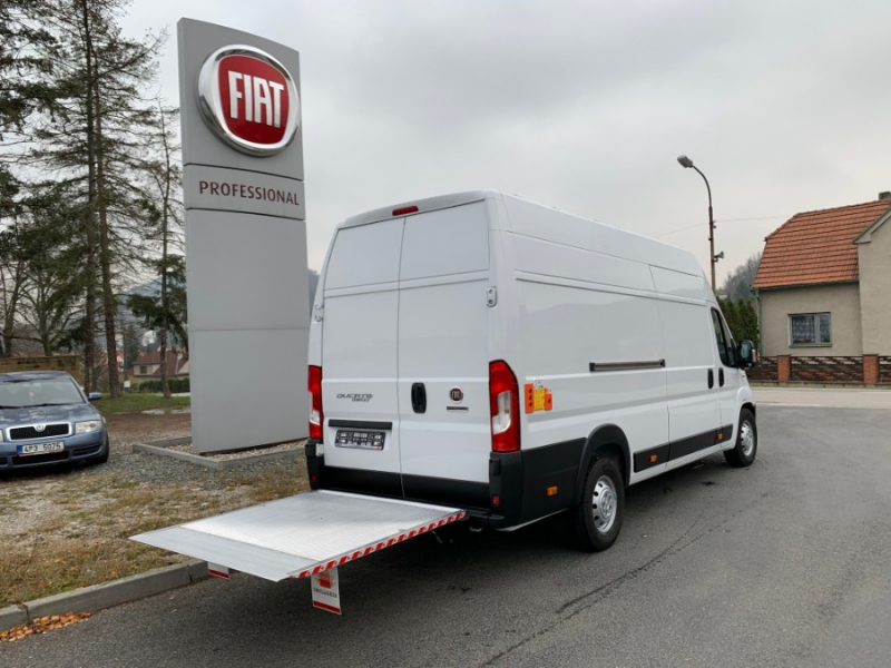 🛠️ Pronájem užitkových vozidel pro stavební a montážní firmy